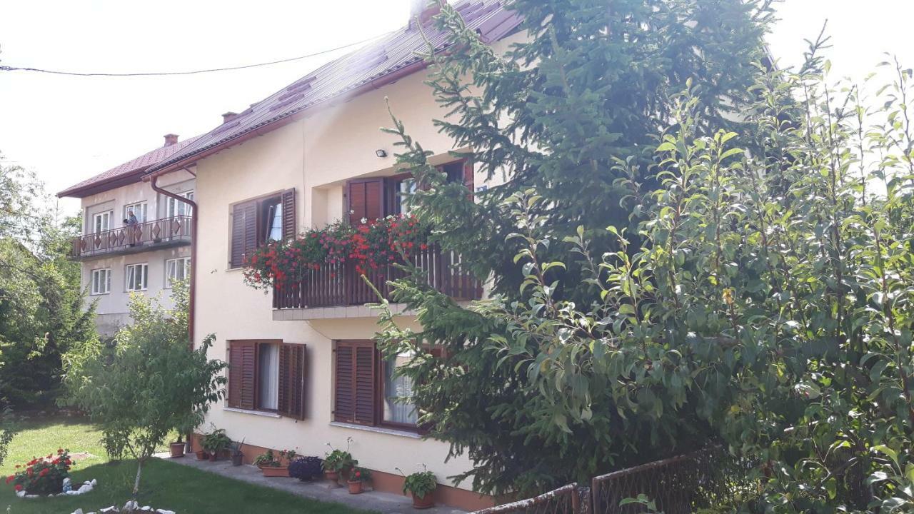 Apartman Petra & Tena Slunj Exterior photo