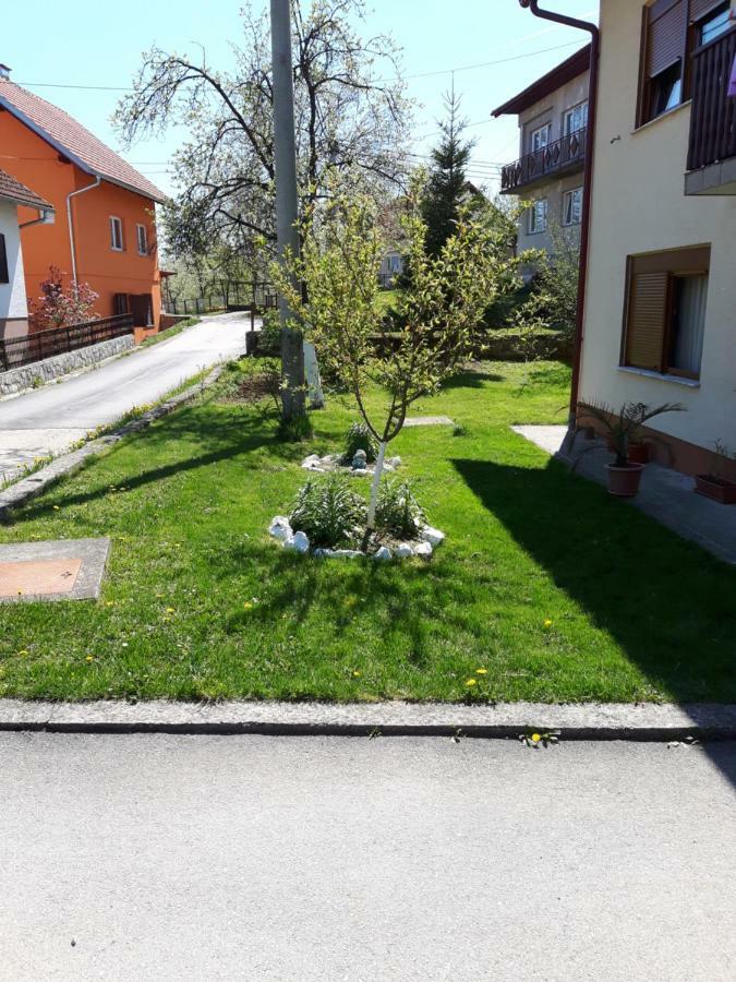 Apartman Petra & Tena Slunj Exterior photo